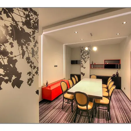 Park Hotel 3*