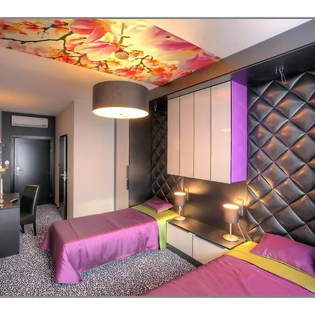 Park Hotel